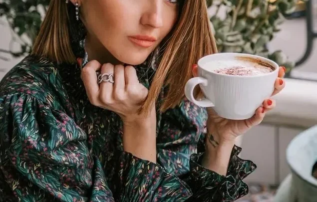 Alexandra Pereira Bio: Blog, Net Worth, Age, Kids, Husband, Fashion, Nationality, Career