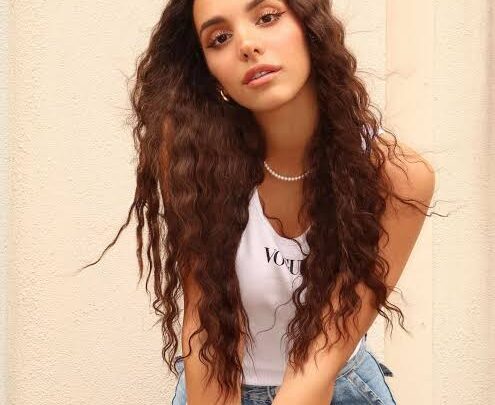 Iris Ferrari Bio: Books, Age, Net Worth, Skincare Brand, YouTube, Nationality, Career, Partner