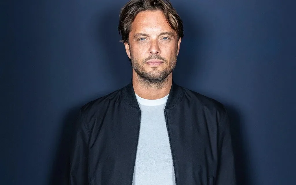 Bas Smit Biography: Age, Wife, Children, Net Worth, Career, Business, Nationality, TV Shows, Instagram