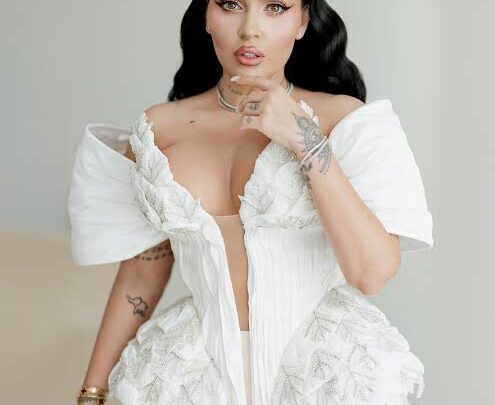 Oana Radu Biography: Ethnicity, Songs, Instagram, Height, TV Shows, Age, Net Worth, Husband