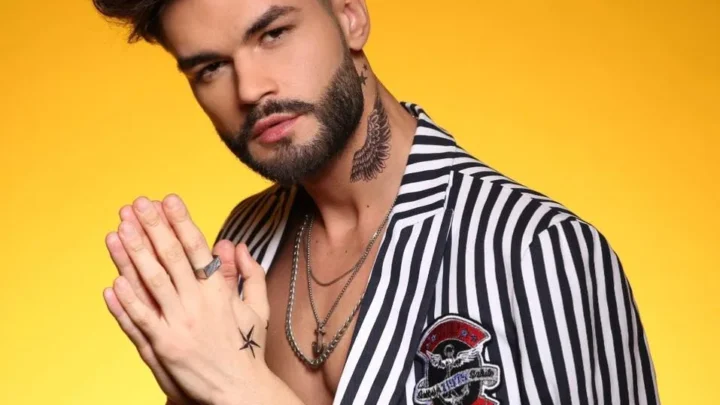 Edward Sanda Biography: Ethnicity, Parents, Instagram, Net Worth, Songs, Age, Partner