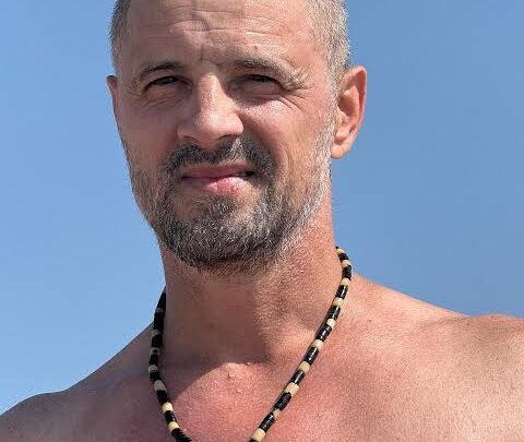 Pavel Stratan Biography: Ethnicity, Parents, Net Worth, Age, Songs, Height, Partner