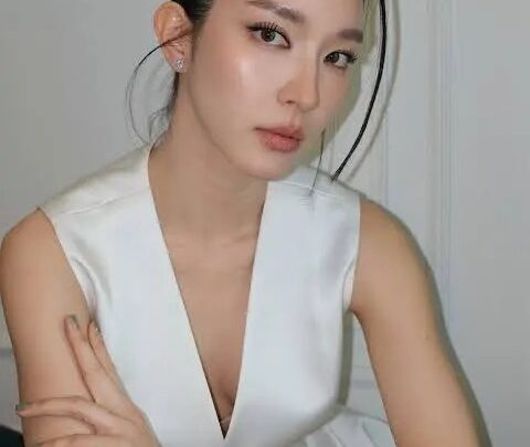 Monchanok Saengchaipiangpen Bio: Ethnicity, Parents, Movies, Age, Height, Boyfriend, Awards