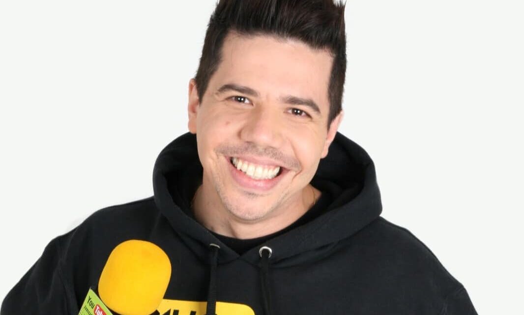 Muca Muriçoca Biography: Age, Wife, Parents, Net Worth, Height, YouTube, Wiki, Career