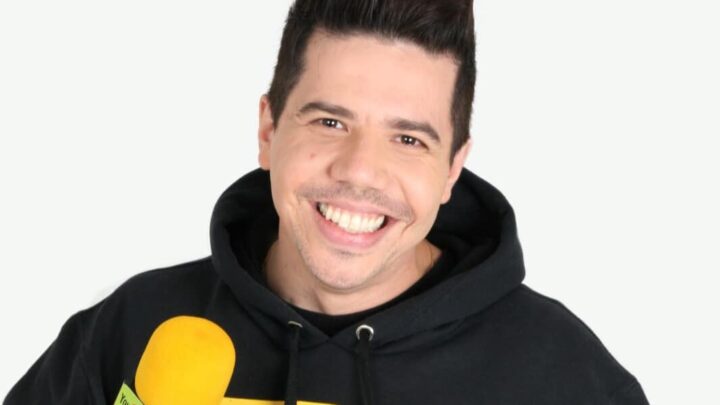 Muca Muriçoca Biography: Age, Wife, Parents, Net Worth, Height, YouTube, Wiki, Career