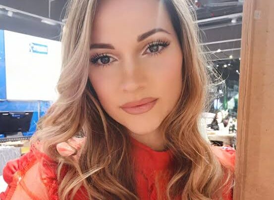 Pamela Ramljak Biography: Age, Husband, Songs, Net Worth, Albums, Parents, Height, Eurovision