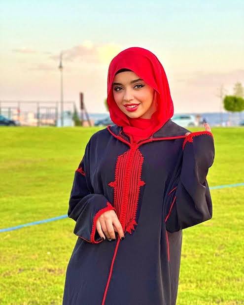 Salmita Corita Biography: Age, Parents, Net Worth, Boyfriend, Height, TikTok, Nationality