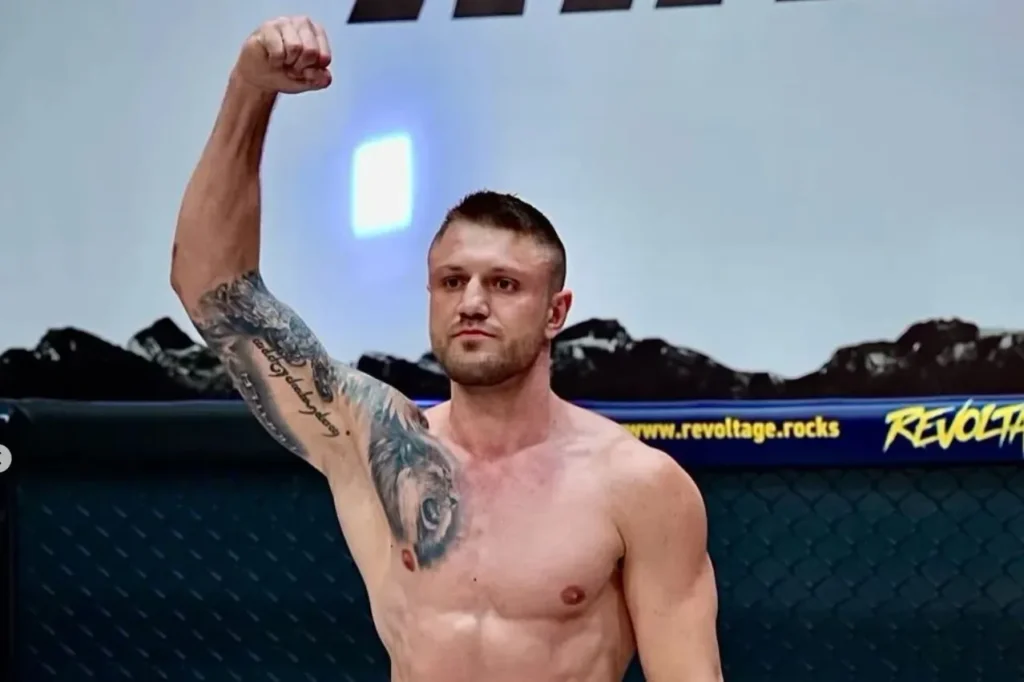 Michael Smolik Biography: Age, Partner, Net Worth, Career, Children, Height, YouTube, Awards