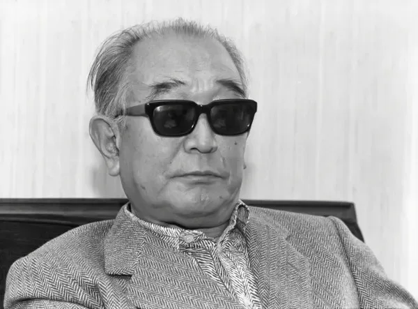 Akira Kurosawa Biography: Age, Wife, Children, Net Worth, Height, Parents, Films, Legacy, Books