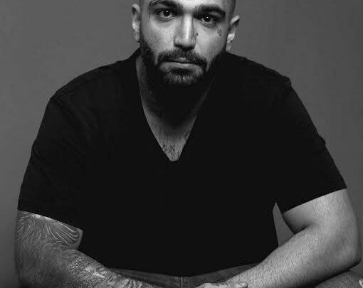 Ho3ein Biography: Age, Parents, Songs, Net Worth, Ethnicity, Girlfriend, Height, Instagram