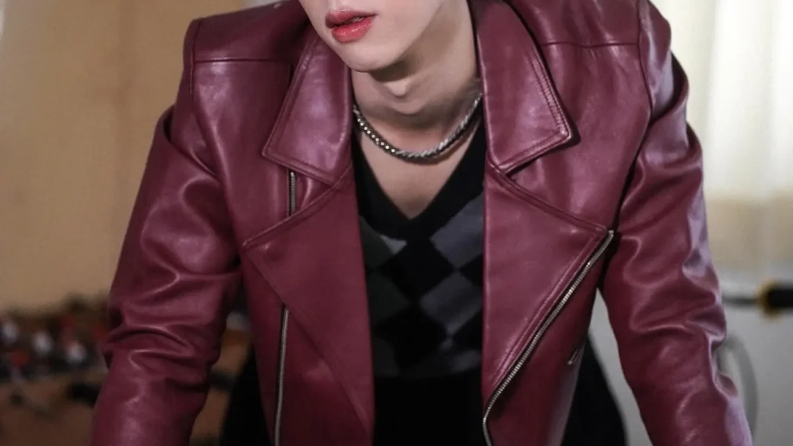 Thanatsaran Samthonglai Biography: Instagram, Net Worth, Age, Height, Movies, Clothing Brand, Girlfriend, Ethnicity