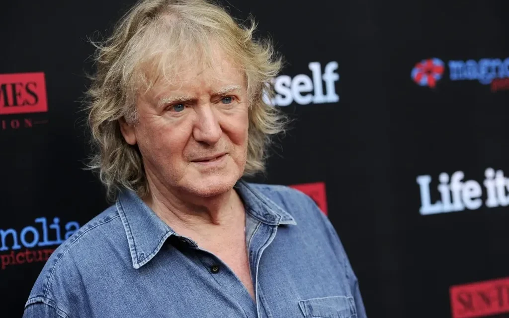 Adrian Lyne Biography: Age, Wife, Children, Net Worth, Height, Parents, Films, Career