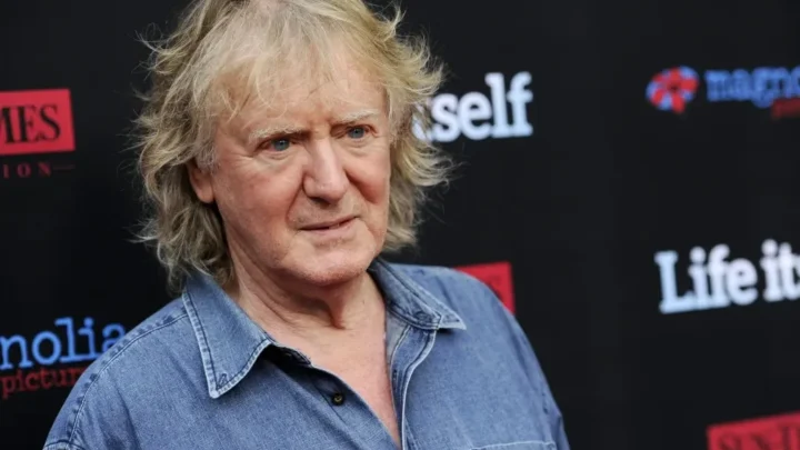 Adrian Lyne Biography: Age, Wife, Children, Net Worth, Height, Parents, Films, Career