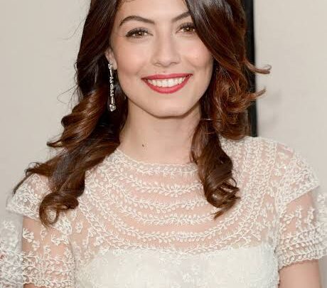 Alessandra Mastronardi Biography: Age, Husband, Net Worth, Height, Parents, Career, TV Shows