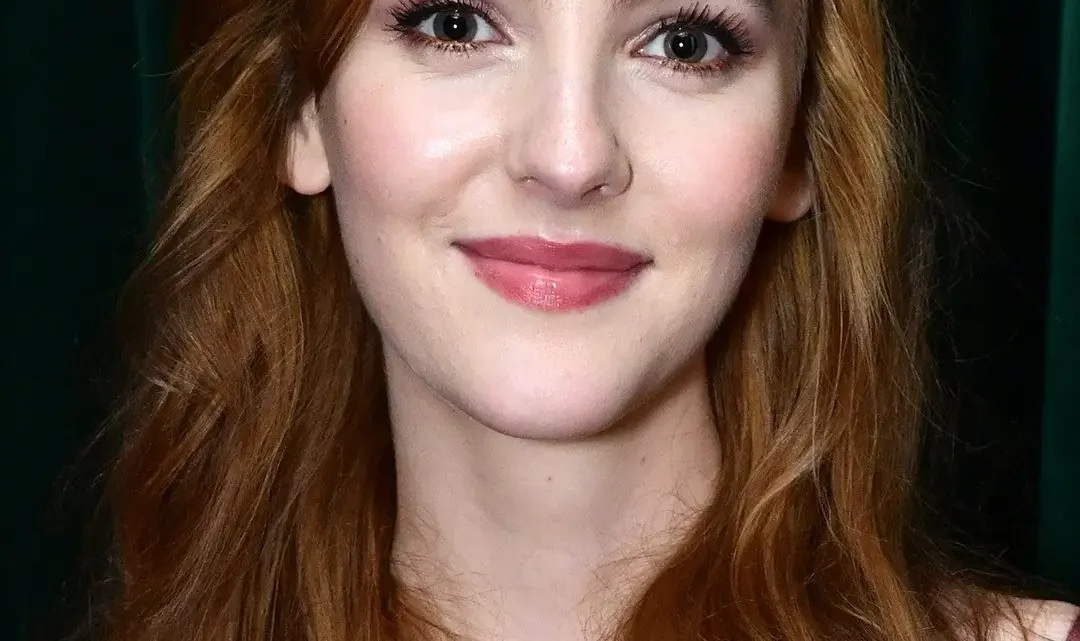 Ann Skelly Biography: Age, Boyfriend, Height, Net Worth, The Nevers, Career, Nationality, Movies, Instagram