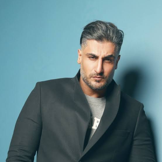 Shahab Mozaffari Biography: Age, Wife, Ethnicity, Songs, Net Worth, Songs, Parents, Religion, Height