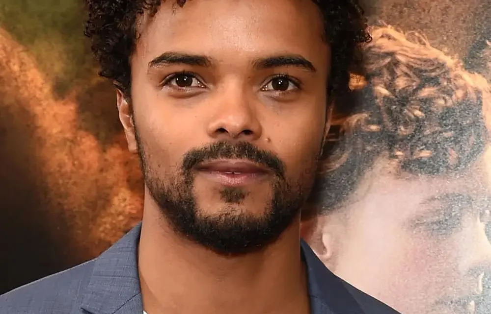 Eka Darville Biography: Age, Net Worth, Parents, Height, Movies & TV Shows, Nationality