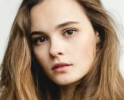 Angelina Strechina Biography: Movies & TV Shows, Net Worth, Height, Age, Spouse, Parents, Instagram