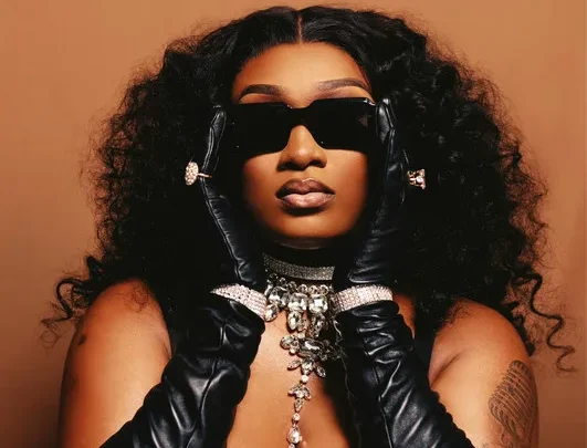 Shaneil Muir Biography: Parents, Songs, Boyfriend, Age, Instagram, Net Worth, Ethnicity, Height