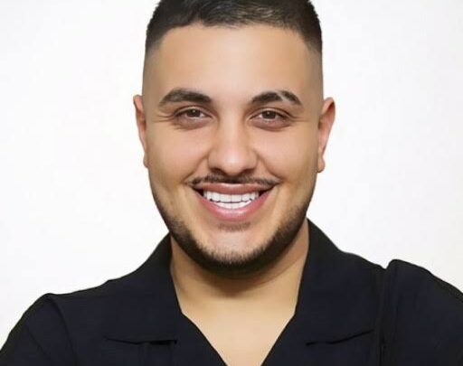 Aron Afshar Biography: Religion, Net Worth, Girlfriend, Height, Age, Songs, Ethnicity, YouTube