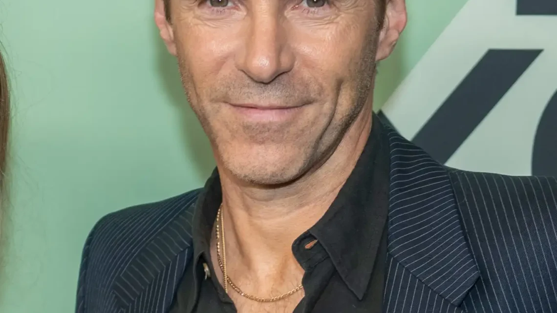 Alessandro Nivola Biography: Brother, Religion, Partner, Net Worth, Age, Movies, Children, Religion, Height