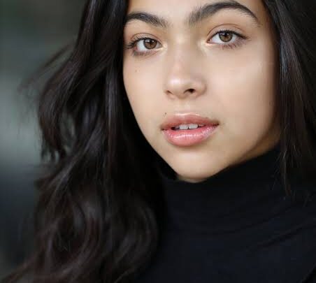 Allegra Acosta Biography: Age, Runaways, Net Worth, Parents, Height, Instagram, Boyfriend