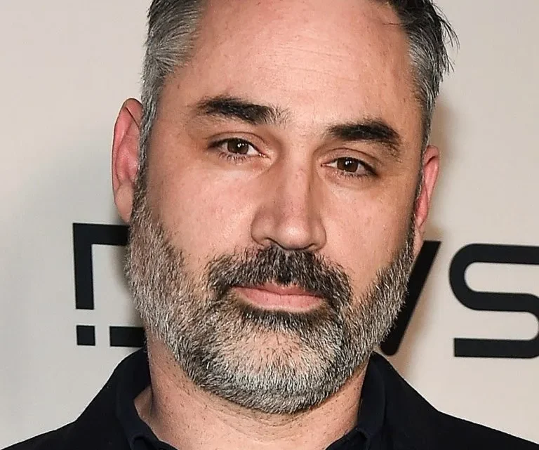 Alex Garland Biography: Wife, Net Worth, Books, Ethnicity, Age, Movies, Children, Height, Religion, YouTube