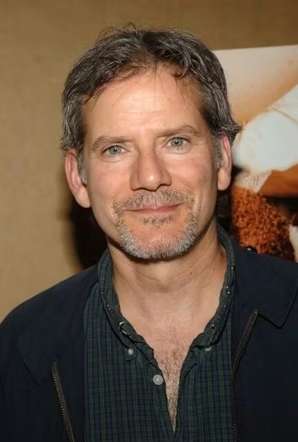 Campbell Scott Biography: Age, Parents, Wife, Height, Net Worth, Career, Children, Movies
