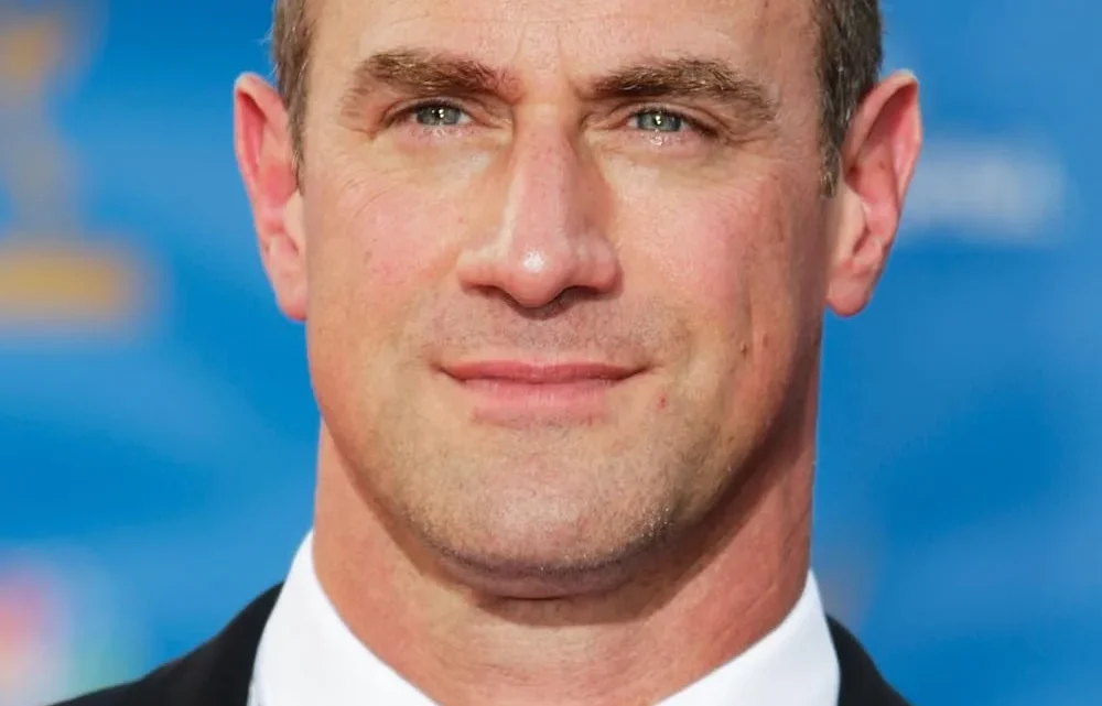 Christopher Meloni Biography: Age, Wife, Children, Net Worth, Parents, Height, Movies & TV Shows