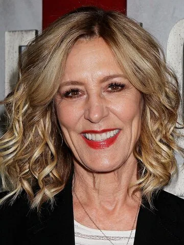 Christine Lahti Biography: Age, Husband, Children, Net Worth, Parents, Height, Movies & Awards