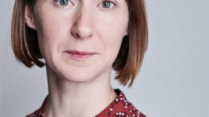 Bryony Hannah Biography: Ethnicity, Movies, Awards, Height, Instagram, Age, Parents, Net Worth, Partner