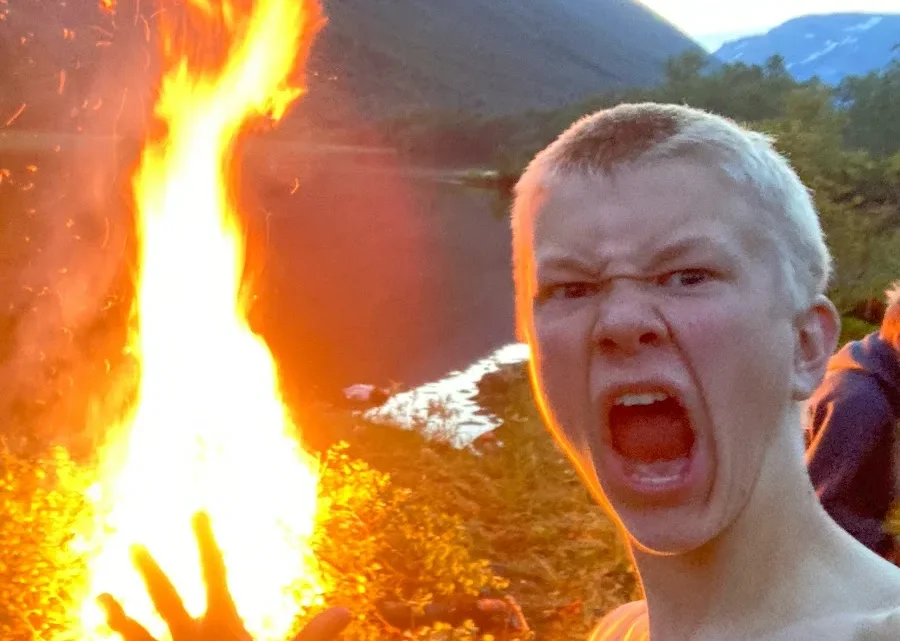 Håkon Stokke Biography: Age, Parents, Net Worth, Height, Girlfriend, TikTok, Instagram, Twitch