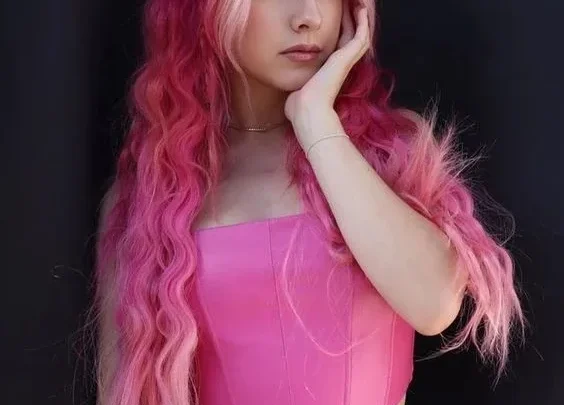 Capri Everitt Biography: Ethnicity, Boyfriend, Religion, Instagram, Songs, Height, Net Worth, Awards