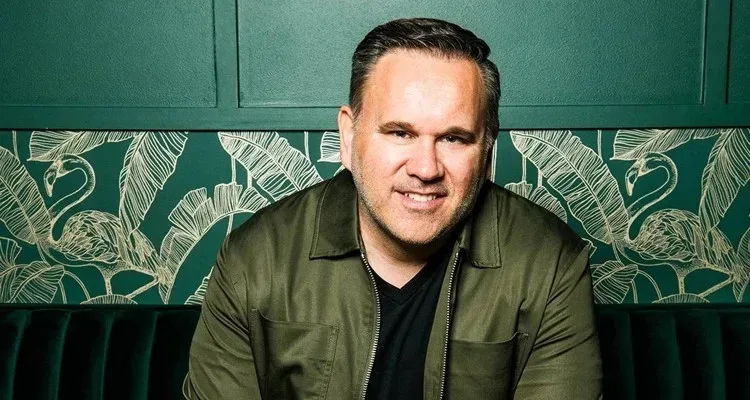 Matt Redman Biography: Instagram, Brother, Age, Parents, Album, Net Worth, Wife, Awards, Religion, Height, Children