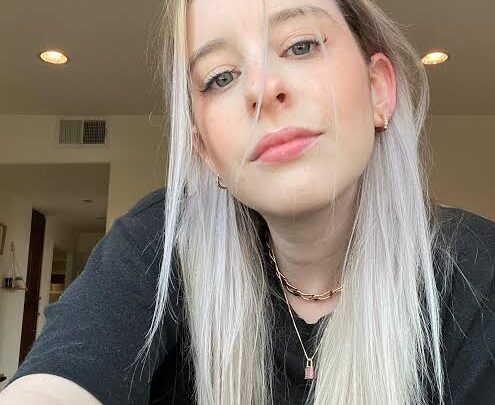 Carly Incontro Biography: Boyfriend, Net Worth, Age, Ethnicity, YouTube, Height, Religion, Parents