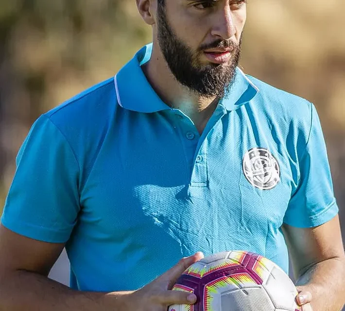 Peter Khalife Biography: Girlfriend, Height, Contract, Net Worth, Parents, Age, Ethnicity, Football Clubs