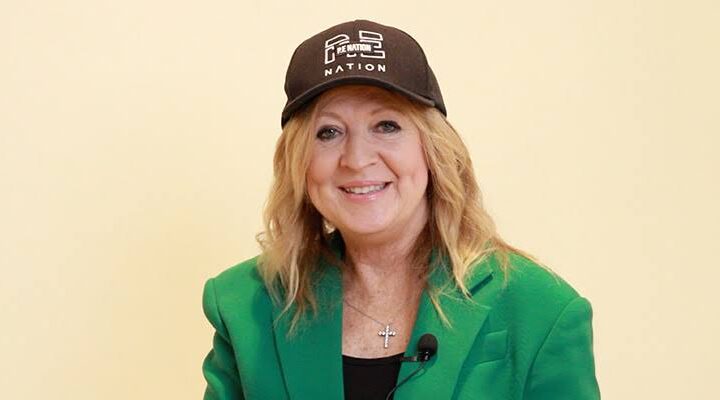 Darlene Zschech Biography: Husband, Books, Age, Height, Ethnicity, Net Worth, Songs, Religion