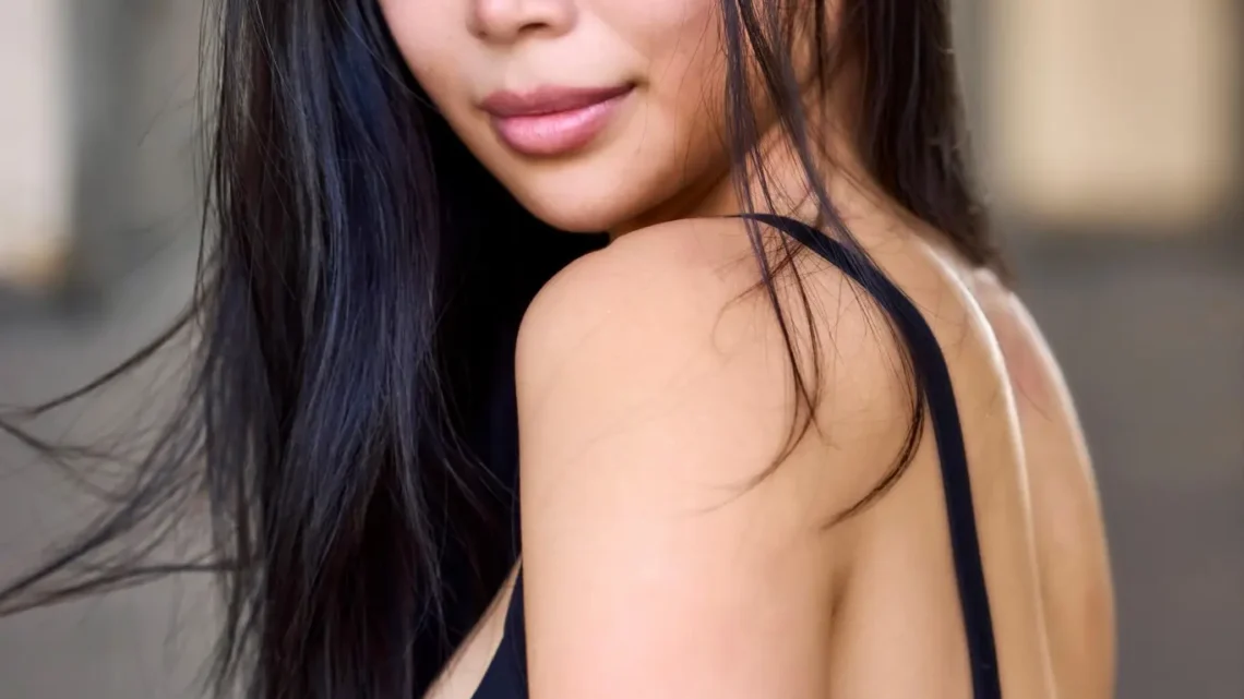 Rebecca Benedict Biography: Height, Age, Net Worth, Fiancé, Adoption, Movies, Parents