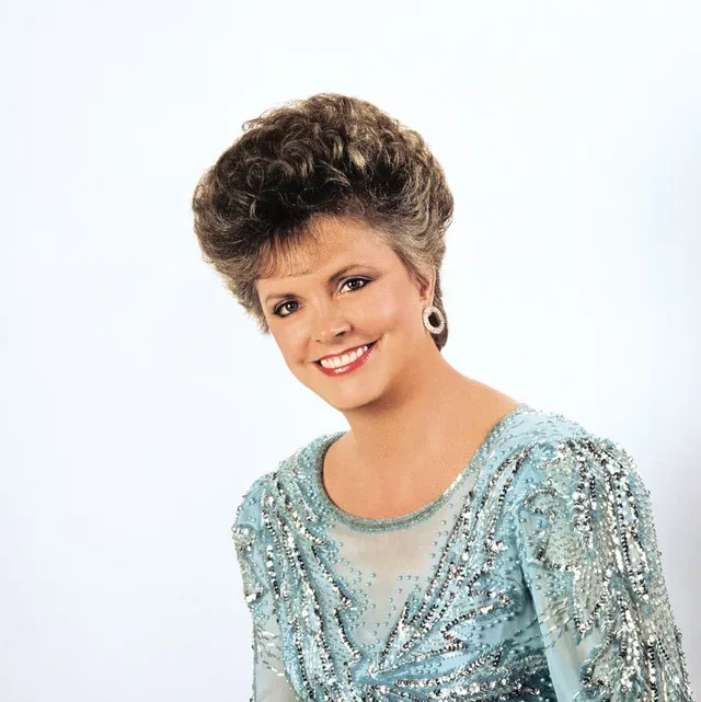 Cristy Lane Biography: Children, Net Worth, Songs, Awards, Parents, Age, Husband, Ethnicity