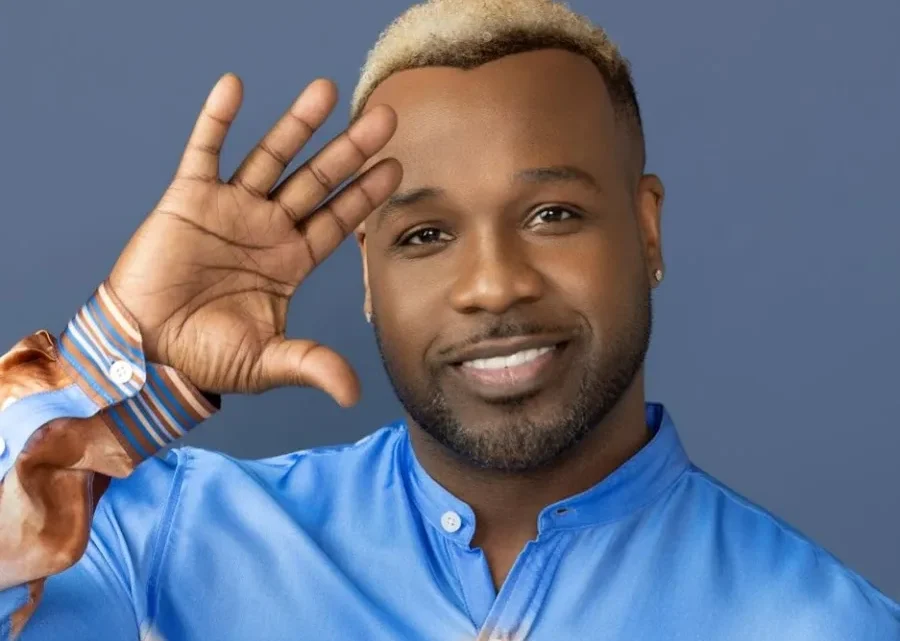 VaShawn Mitchell Biography: Awards, Ethnicity, Songs, Net Worth, Height, Age, Girlfriend