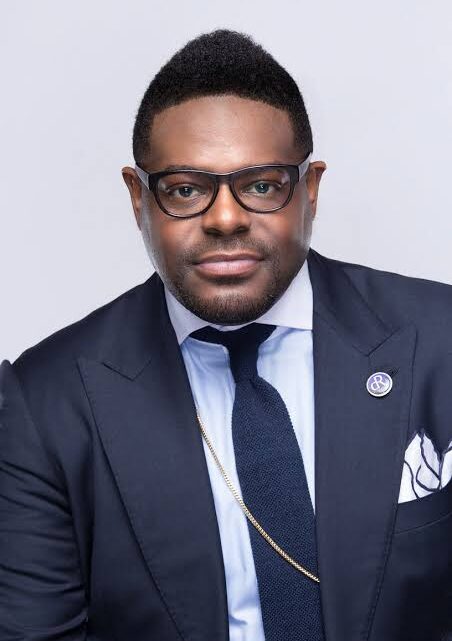 Bishop William Murphy III Biography: Children, Net Worth, Songs, Wife, Religion, Ministry, Height, Parents