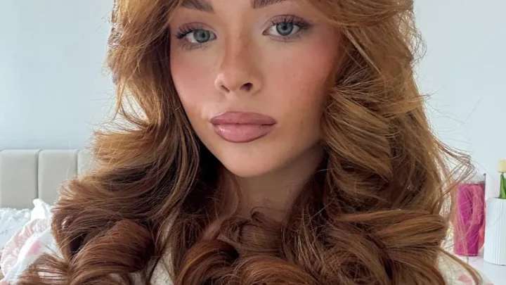 Holly Honeyman Biography: Age, Height, Net Worth, Parents, Career, TikTok, Boyfriend