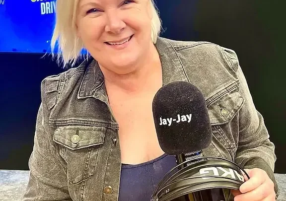 Jay Jay Feeney Biography: Books, Height, Ethnicity, Parents, Religion, Net Worth, Husband