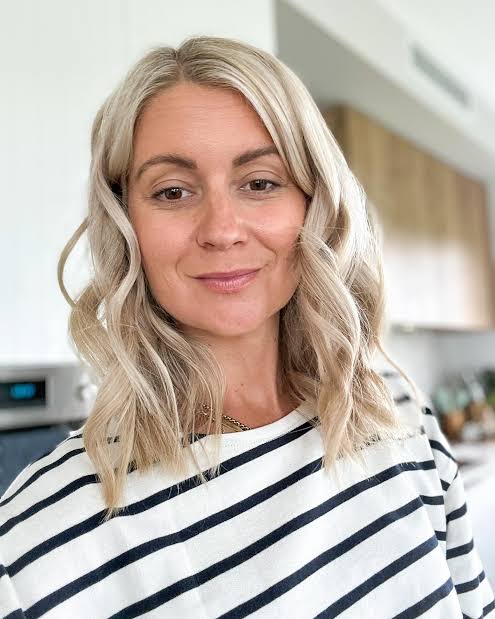 Daisy Dagg Biography: Cookbooks, Husband, Ethnicity, Net Worth, Instagram, Height, Children, Religion