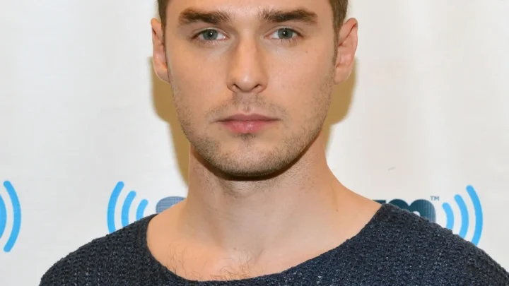 Nick Noonan Biography: Parents, Songs, Net Worth, Age, Wife, Ethnicity, Instagram, Religion, Height