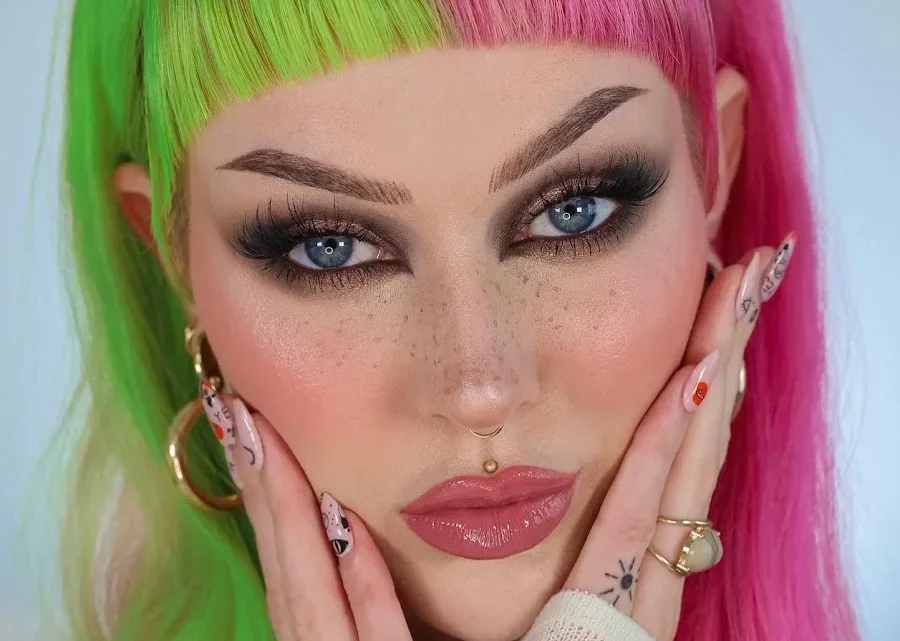 Evelina Forsell Biography: Age, Boyfriend, Net Worth, Parents, Makeup, YouTube, Height