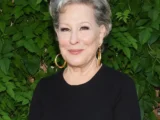 Bette Midler Biography: Age, Husband, Daughter, Net Worth, Parents, Songs, Movies