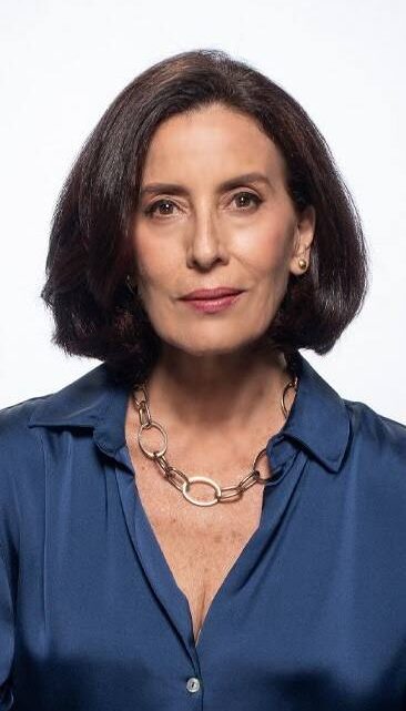 Sol Carreno Biography: Husband, Ethnicity, Net Worth, Age, TV Shows, Awards, Religion, Children