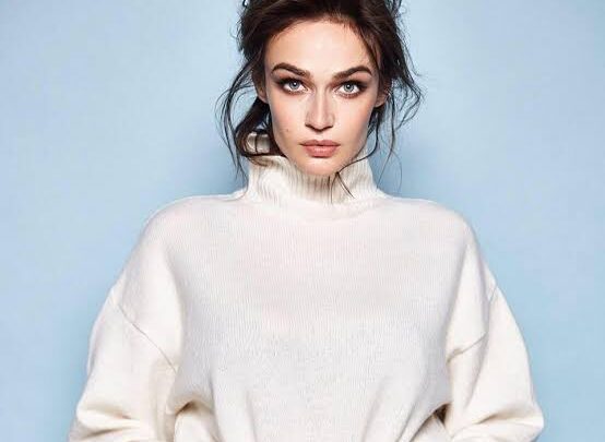 Alena Vodonaeva Biography: Age, Ex-Husband, Children, Parents, Net Worth, Blog, Movies, Instagram