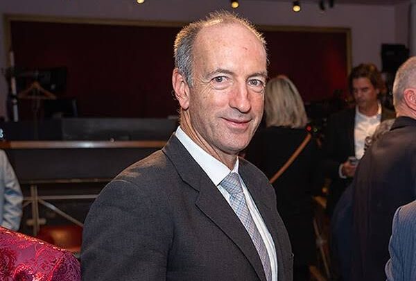 Christoph Dichand Biography: Wife, Height, Parents, Awards, Net Worth, Ethnicity, Age, Children, Controversy